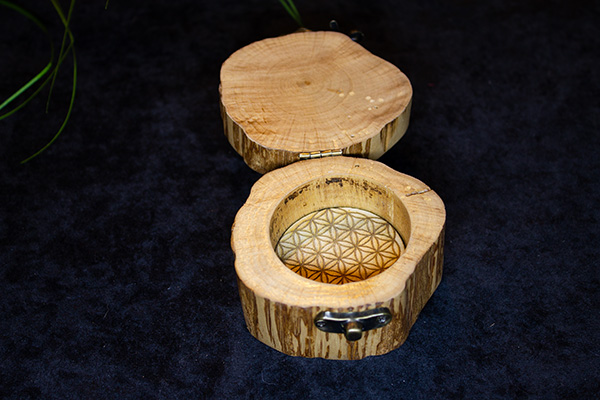 Troisième image pour Boite Nathalie