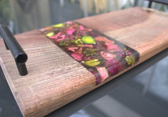 Deuxième image pour Plateau apéritif bois et résine