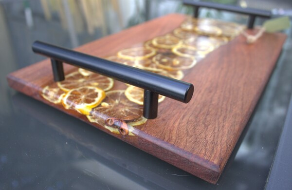 Deuxième image pour Plateau apéritif bois et résine